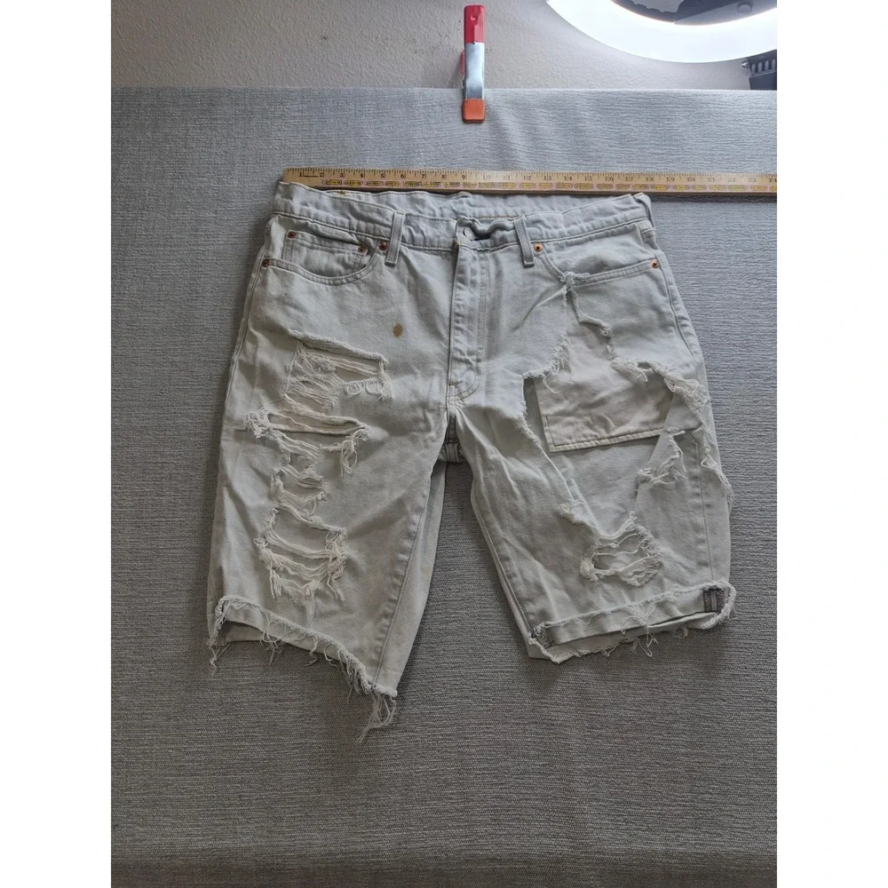 Levi's 511 Slim Fit Bermuda Shorts Mens 36 White Denim Light Wash Distressed